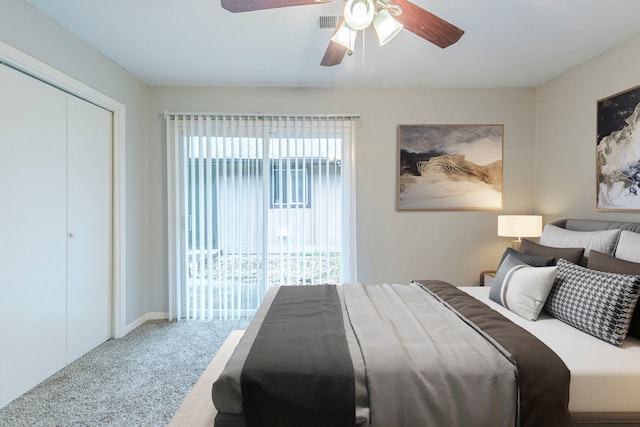 7150 Edgemoor Dr, Houston, TX 77074 - carpeted bedroom with ceiling fan and a closet
