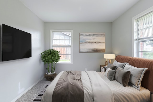 7150 Edgemoor Dr, Houston, TX 77074 - carpeted bedroom with baseboards
