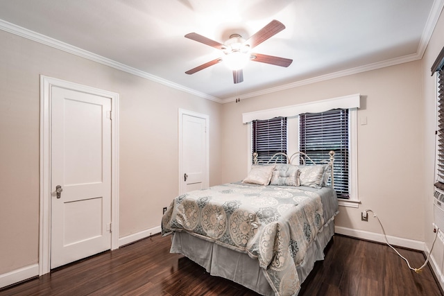 111 S Roosevelt Ave, Cleveland, TX 77327 - bedroom featuring dark wood-style flooring, crown molding, baseboards, and ceiling fan