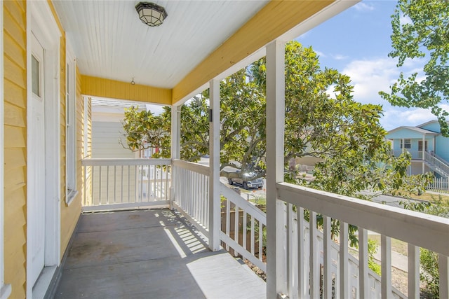 1614 Ursuline St, Galveston, TX 77550 - balcony with a porch