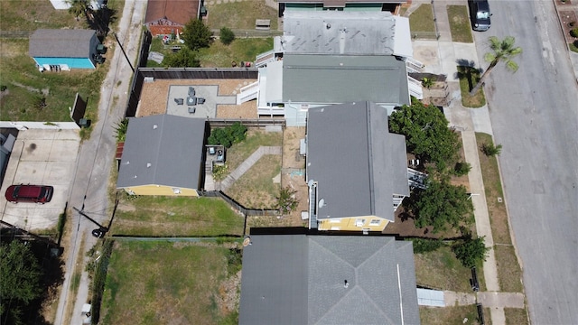 1614 Ursuline St, Galveston, TX 77550 - aerial view of property and surrounding area