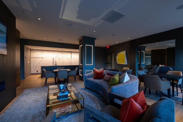 community lobby featuring recessed lighting