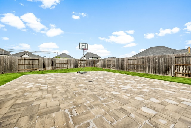 28946 Parker Ridge Dr, Katy, TX 77494 - view of patio / terrace with a fenced backyard