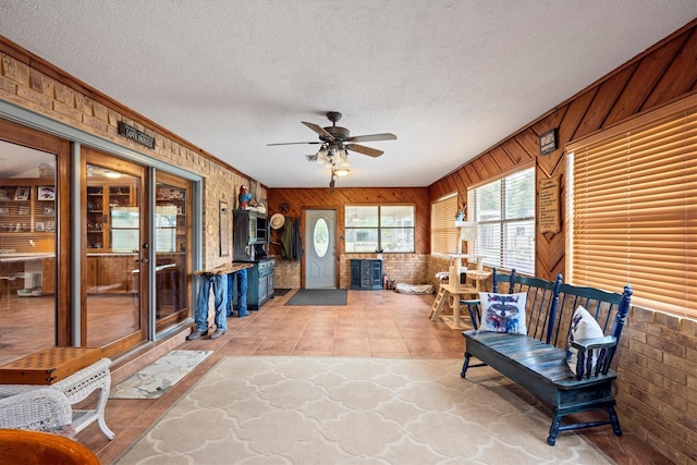 6825 Highland Rd, Santa Fe, TX 77517 - view of sunroom / solarium