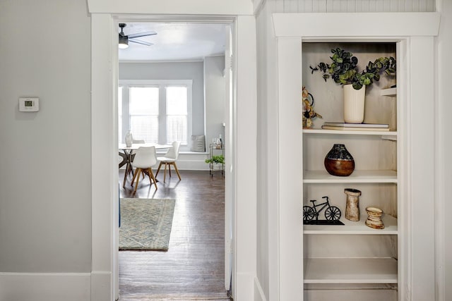 710 Woodland St, Houston, TX 77009 - hallway featuring wood finished floors and baseboards