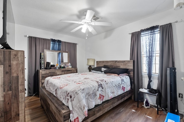 4914 Airport Blvd, Houston, TX 77048 - bedroom with wood finished floors and ceiling fan