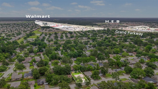 aerial view of residential area featuring property parcel outlined