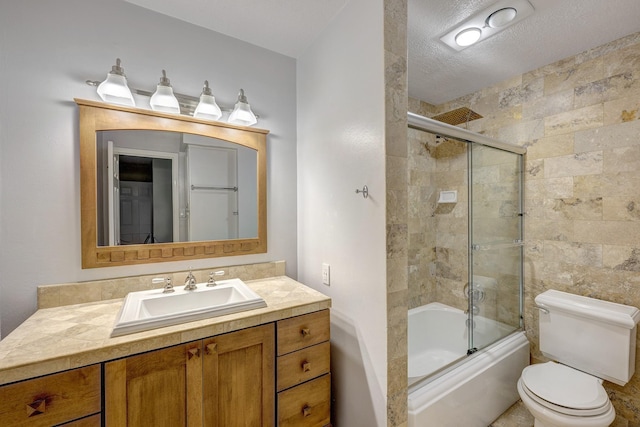 491 N Post Oak Ln Unit 491, Houston, TX 77024 - full bath featuring enclosed tub / shower combo, toilet, and vanity