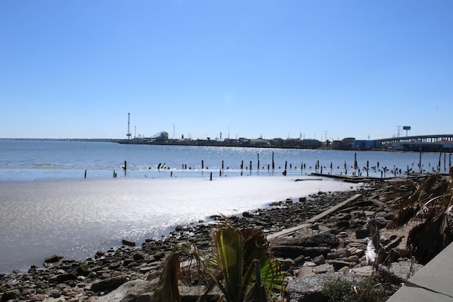 730 Todville Rd, Seabrook, TX 77586