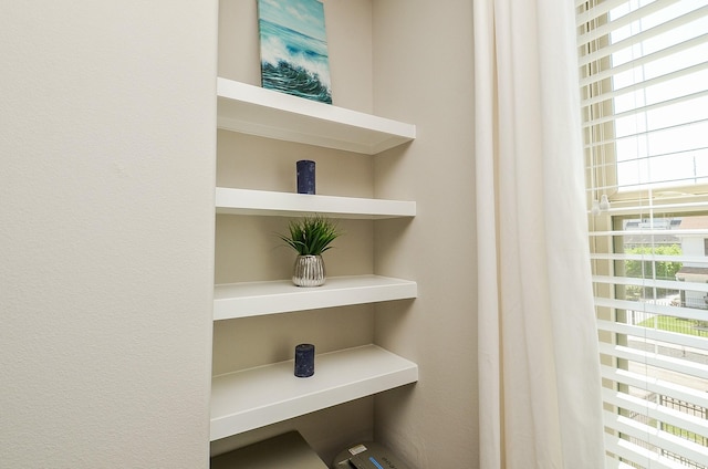 1913 Rosewood St, Houston, TX 77004 - detailed view