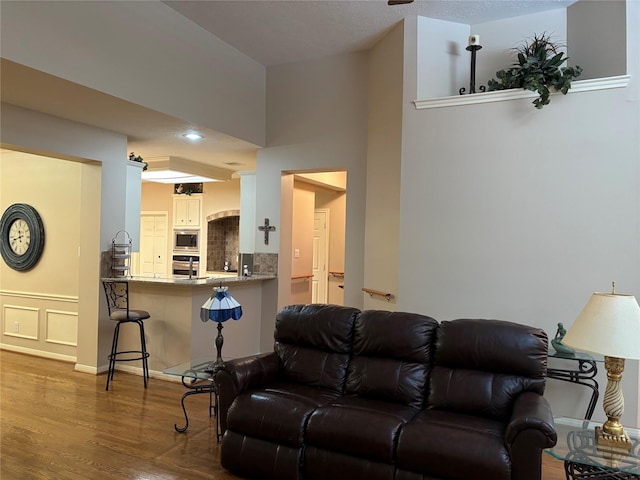 3923 Fordham Park Ct, Pasadena, TX 77058 - living room with wood finished floors