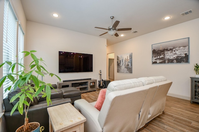 2543 Summer Peach St, Katy, TX 77494 - living area with a ceiling fan, wood finished floors, recessed lighting, and baseboards