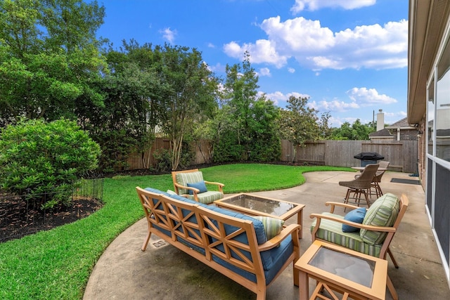 view of patio / terrace featuring an outdoor hangout area