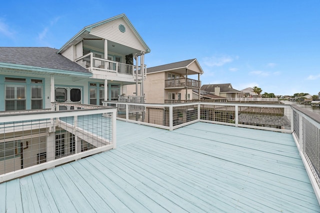 7 N Flamingo St, La Marque, TX 77568 - wooden terrace featuring a residential view