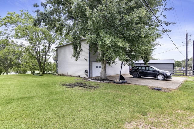 309 Kings Hl, Palacios, TX 77465 - view of grassy yard