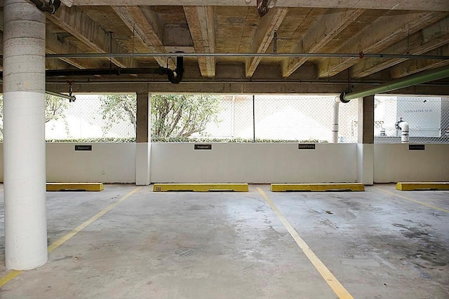 5050 Woodway Dr Unit 2A, Houston, TX 77056 - view of parking garage