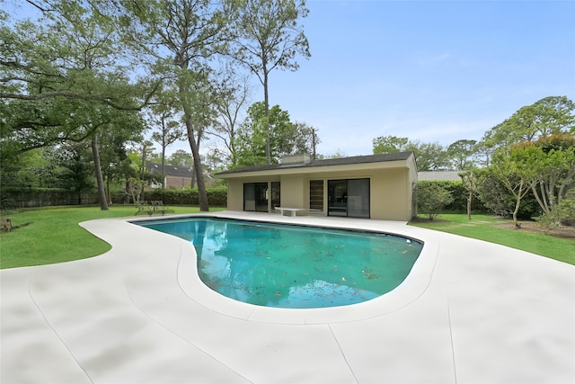 435 Flint Point Dr, Houston, TX 77024 - outdoor pool with a patio area