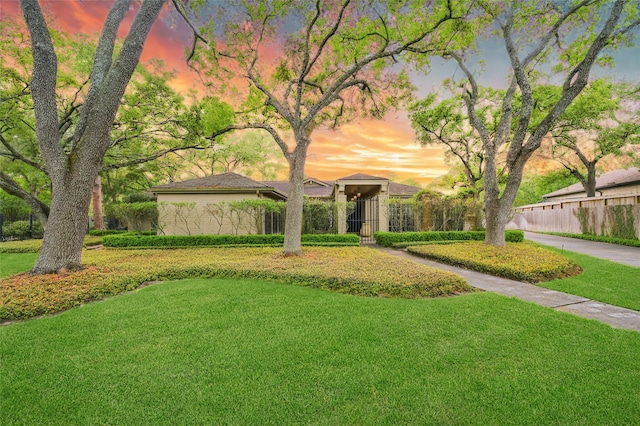 435 Flint Point Dr, Houston, TX 77024 - view of front of home