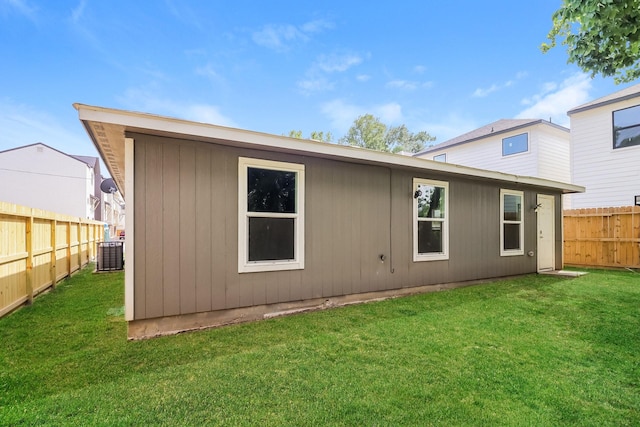 862 Rachel St, Houston, TX 77091 - rear view of house with central AC unit