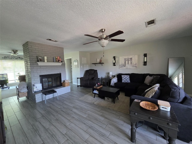 718 Corydon Dr, Huffman, TX 77336 - photo 4