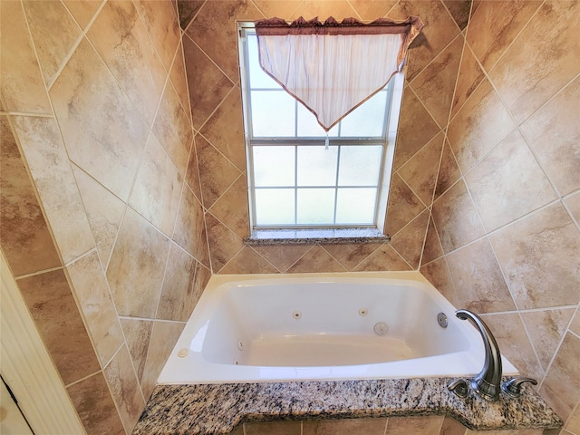 719 Partridge Ln, Eagle Lake, TX 77434 - full bath with a whirlpool tub and plenty of natural light