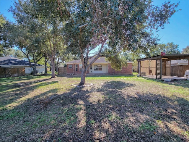 719 Partridge Ln, Eagle Lake, TX 77434 - view of yard