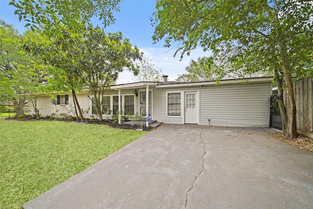 view of front of home