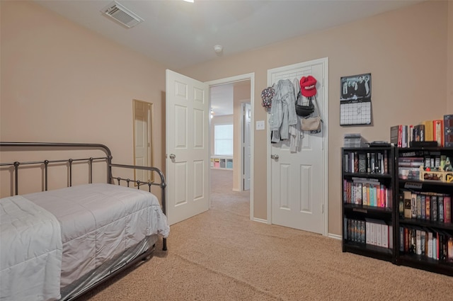 bedroom featuring carpet floors
