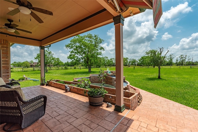 11413 7th St, Santa Fe, TX 77510 - view of patio featuring ceiling fan