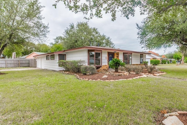 148 Seaside Ln, Texas City, TX 77590 - view of front of house featuring a garage