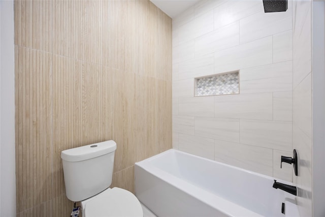full bath featuring toilet and tub / shower combination