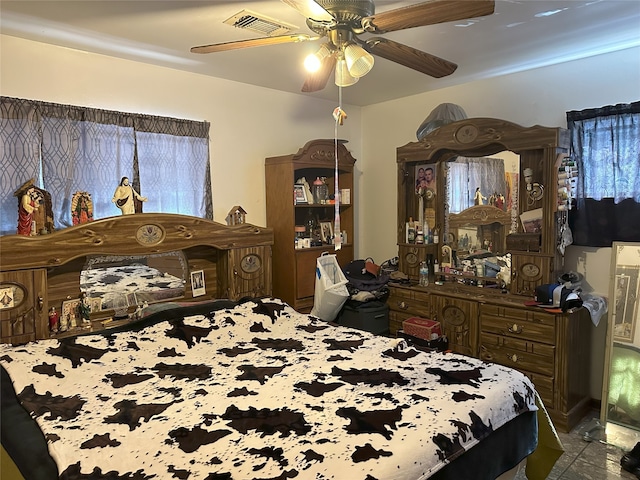bedroom with a ceiling fan