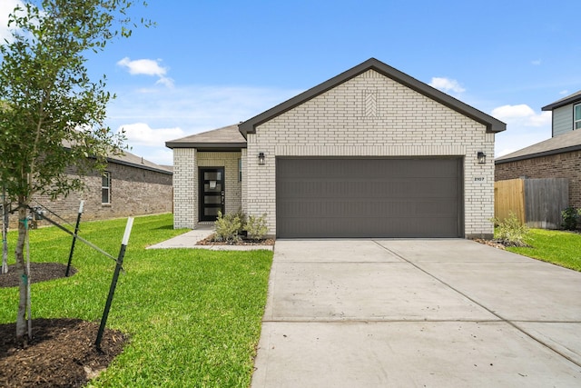 2107 Spyglass Dr, Navasota, TX 77868 - photo 1