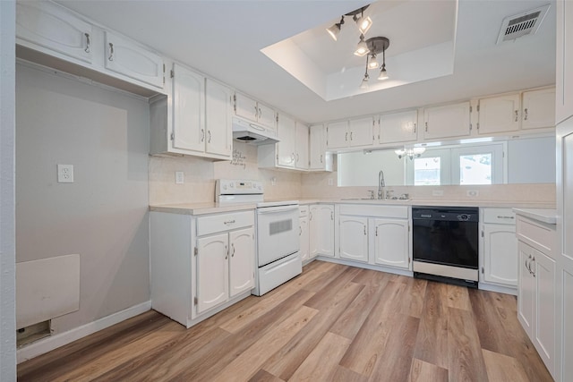 14555 Wunderlich Dr Unit 2307, Houston, TX 77069 - kitchen featuring electric stove, black dishwasher, a sink, a raised ceiling, and light wood-style flooring