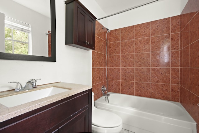 2211 Willow Point Dr, Houston, TX 77339 - full bath with toilet, vanity, and tub / shower combination
