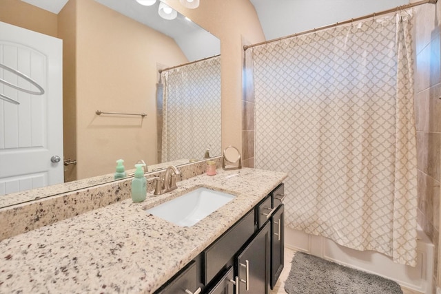 510 Pearl View Ln, Pinehurst, TX 77362 - full bathroom with shower / tub combo and vanity