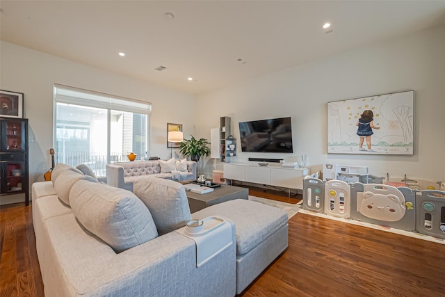 1510 Yale St Unit B, Houston, TX 77008 - living room featuring wood finished floors and recessed lighting