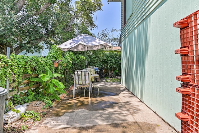 5005 Avenue N Rear Ave N, Rear, Galveston, TX 77551 - view of patio / terrace
