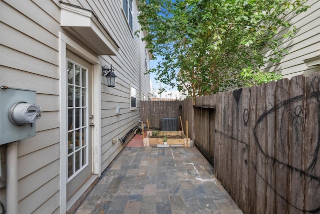 view of patio featuring a fenced backyard
