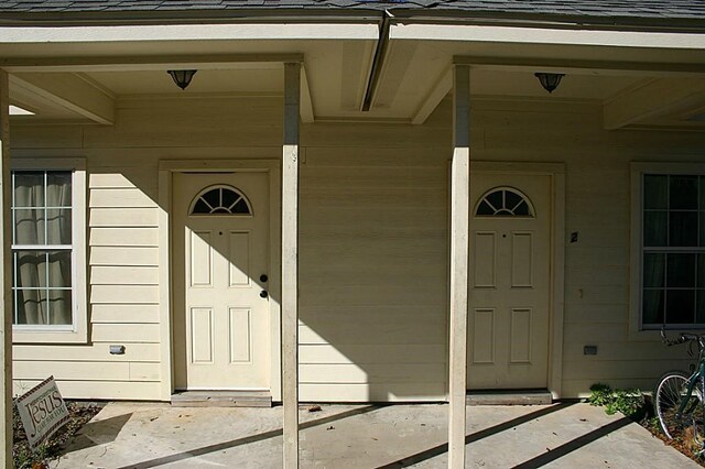 104 Longstreet Rd, Willis, TX 77378 - view of property entrance