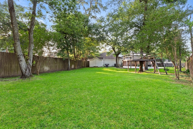 6503 Ambercrest Ct, Spring, TX 77389 - view of yard with a wooden deck