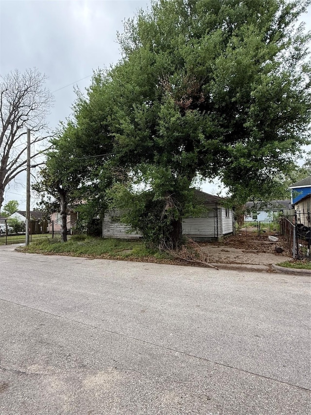 5315 Terry St, Houston, TX 77009