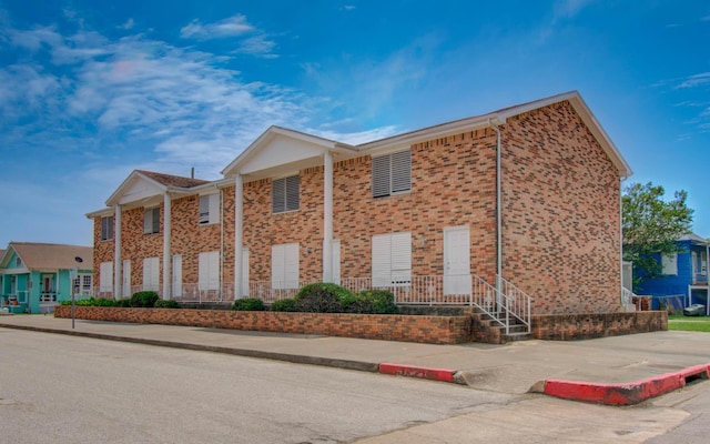 711 7th St, Galveston, TX 77550 - photo 3