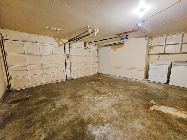 807 Golf Ct, Stafford, TX 77477 - garage featuring independent washer and dryer