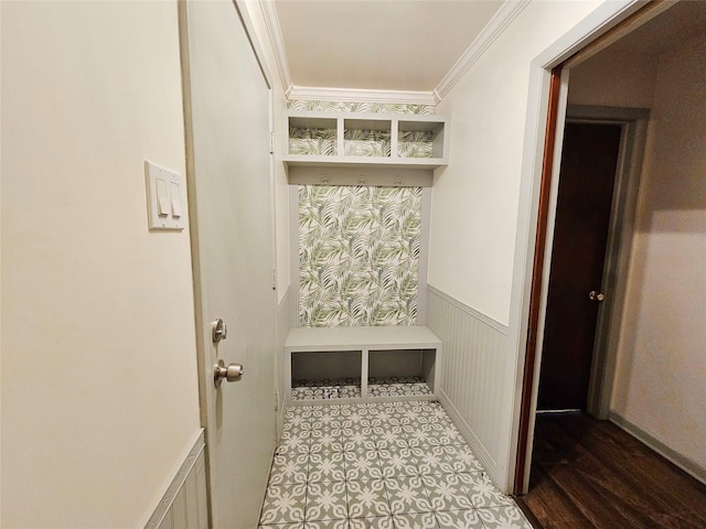 807 Golf Ct, Stafford, TX 77477 - mudroom featuring a wainscoted wall, crown molding, and light tile patterned floors