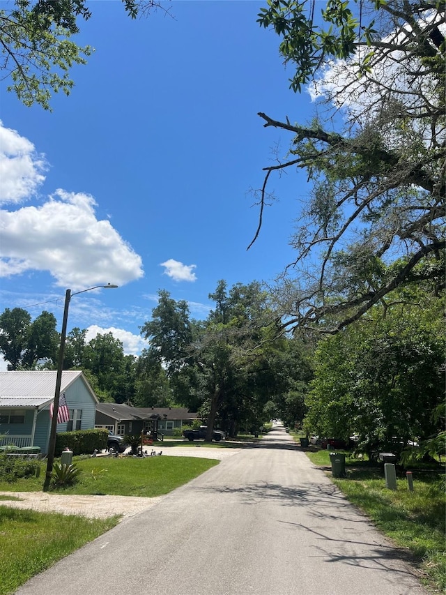 401 Dunnam Ave, Cleveland, TX 77327 - photo 12
