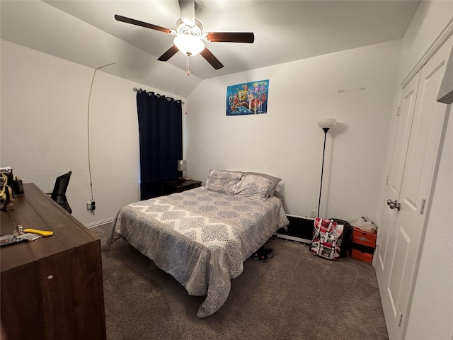 13510 Dovetail Canyon Ct, Rosharon, TX 77583 - carpeted bedroom featuring ceiling fan, lofted ceiling, and baseboards