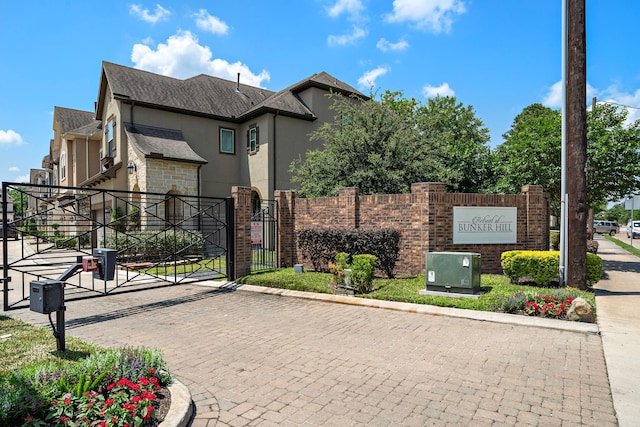 1404 Arkley Way, Houston, TX 77055 - community sign featuring a gate