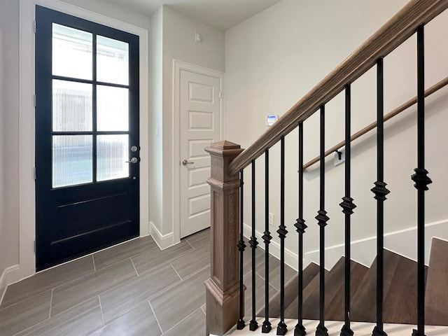 2708 Grand Fountains Dr Unit F, Houston, TX 77054 - foyer featuring baseboards and stairs