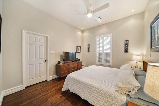 1710 Spring St, Houston, TX 77007 - bedroom featuring dark wood finished floors, baseboards, and ceiling fan